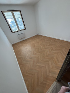 Photo de galerie - Pose chevron en pvc 