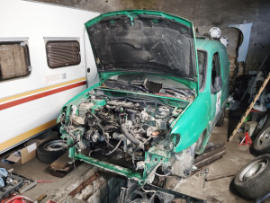 Photo de galerie - Remise en état d'un berlingo 1.9d , kit distribution pompe à eau, kit embrayage guide de butée, divers rotules. etc 