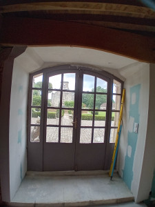 Photo de galerie - Petit tour de porte entre