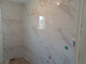 Photo de galerie - Pose d'un carrelage 60x120