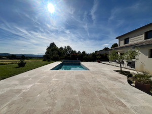Photo de galerie - Terrassement piscine et terrasse 