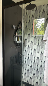 Photo de galerie - Paroi de douche après 