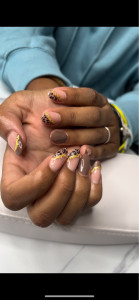 Photo de galerie - Pose complète demi capsule en gel 