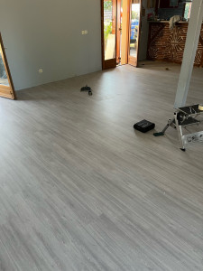 Photo de galerie - Une pose de parquet flottant 