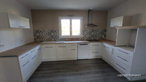 Photo de galerie - Pose d'une cuisne