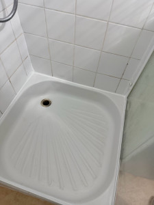 Photo de galerie - Joints douches refait parfaitement 