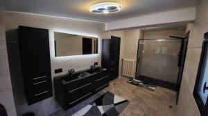 Photo de galerie - Faïence, carrelage, pose de meuble, pare douche etc...