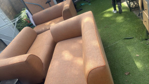 Photo de galerie - Chargement de canapé d'angle.