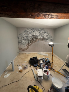 Photo de galerie - Pose d’une fresque murale et papier peint 