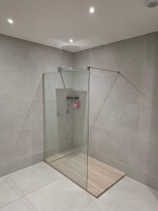Photo de galerie - Réalisation salle de bain complète 