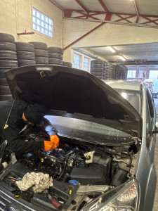 Photo de galerie - Réparation mécanique injecteur !