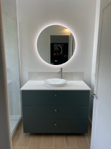 Photo de galerie - Rénovation d’une salle de bain et fabrication d’un meuble sur mesure 