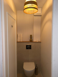 Photo de galerie - Carrelage et pose de wc suspendu 