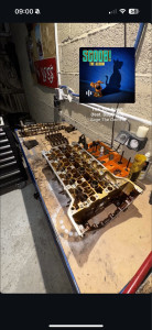 Photo de galerie - Rectification + remise en état des sièges de soupapes, remplacement de soupapes + rodage et joint de queue + joint de culasse 