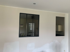 Photo de galerie - Incorporation d’une verrière dans une cloison 