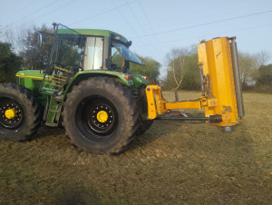 Photo de galerie - Tonte de pelouse - Débroussaillage