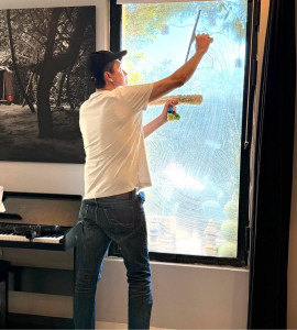 Photo de galerie - Nettoyeur de vitres