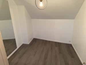 Photo de galerie - Parquet, fibre de verre peinture 