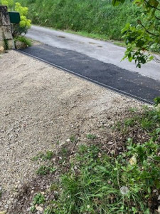 Photo de galerie - Pose de caniveau