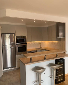 Photo de galerie - Montage d'une cuisine