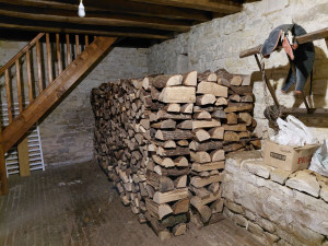 Photo de galerie - Rangement de 6 stères de bois