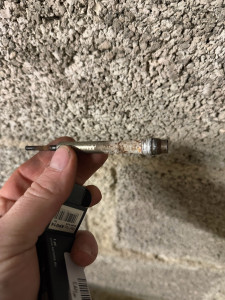 Photo de galerie - Extraction bougie de préchauffage cassé  