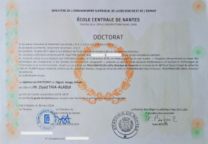 Photo de galerie - Doctorat obtenu en 2018 après trois années de recherche au sein de l’École Centrale de Nantes. Une expertise scientifique que j’ai aujourd’hui plaisir à transmettre à mes élèves.
