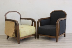 Photo de galerie - Rénovation de deux fauteuil, changement de la tapisserie.