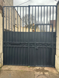 Photo de galerie - Portail fer Braga noir 