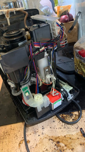 Photo de galerie - Réparation machine à café Philips / Krups / Delonghi 