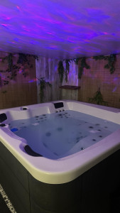 Photo de galerie - Installation coffret Jacuzzi