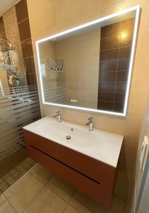 Photo de galerie - Remplacement d’un ensemble vasque et son miroir