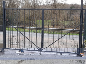 Photo de galerie - Restauration portail  avec modifications