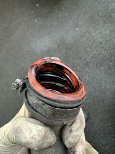 Photo de galerie - Joint de manchon de turbo sur 1L6 hdi HS 
