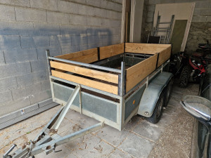 Photo de galerie - Réalisation de panneaux latéraux pour rehausse de remorque.