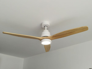 Photo de galerie - Petite installation d' un ventilateur de plafond pour l'été qui s'approche 
