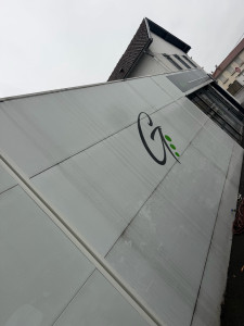 Photo de galerie - Nettoyage d’enseigne 