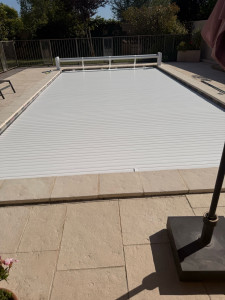 Photo de galerie - Entretien piscine