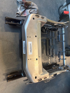 Photo de galerie - Remplacement armature de siège renault arkana