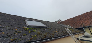 Photo de galerie - Décapage toiture avant 