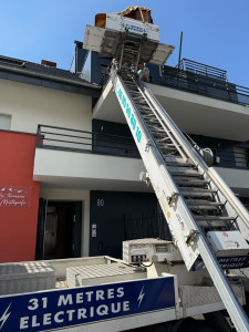 Photo de galerie - Monte charge a Grenoble