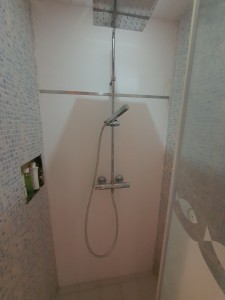 Photo de galerie - Remplacement d une colonne de douche par un thermostatique 