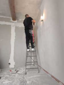 Photo de galerie - Bricolage et multi services