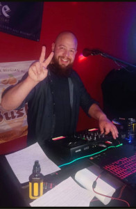 Photo de galerie - Animation dj et karaoke 