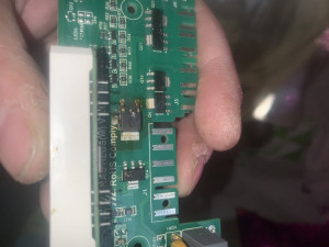 Photo de galerie - Détection de panne sur carte électronique lave vaisselle whirpool