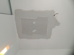 Photo de galerie - Réparation des plafonds ou mûr en placo plâtre ( fisur , fuite d'eau, casse.....)