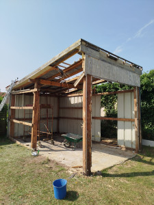 Photo de galerie - Démolition de l'ancien garage 