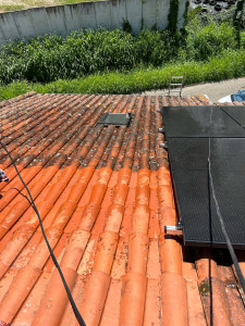 Photo de galerie - Nettoyage de toitures 