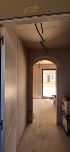 Photo de galerie - Porte arrondi en placo.