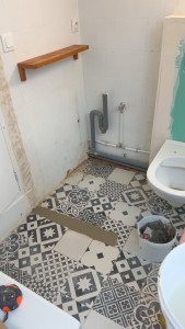 Photo de galerie - Création évacuation machine à laver + alimentation 